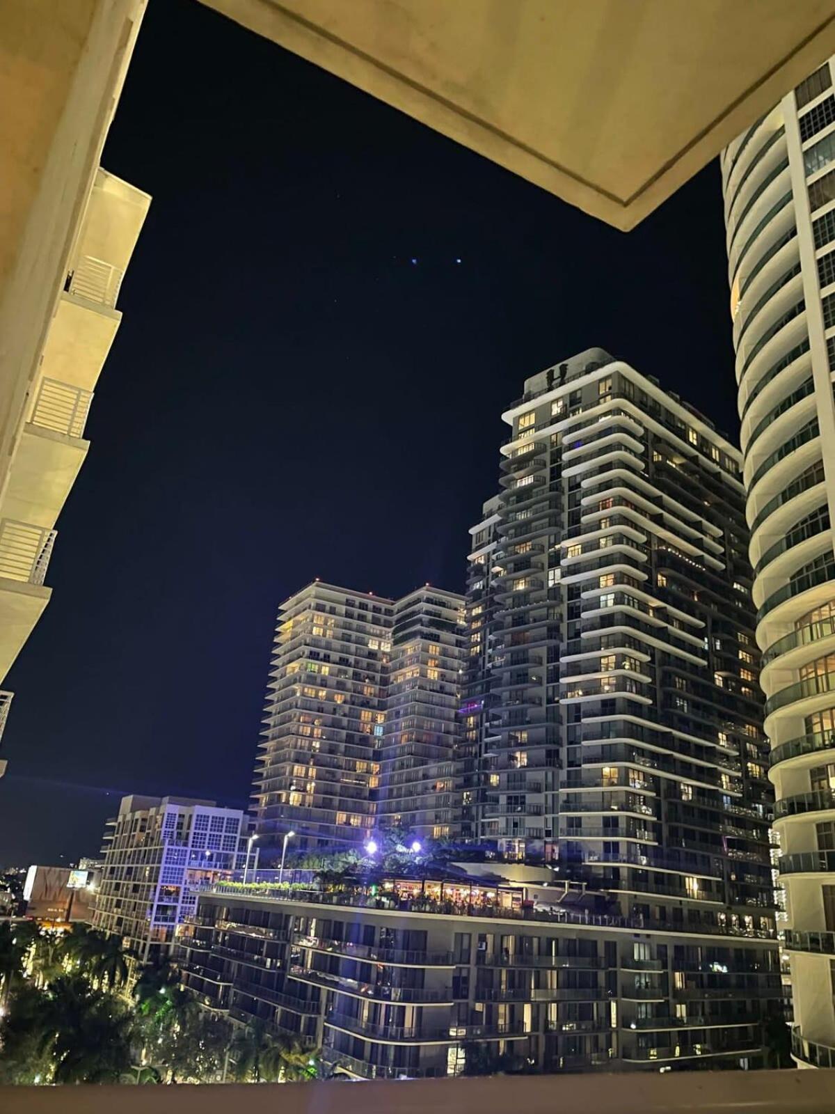 In Midtown Wynwood With Pool And Parking Сasa de vacaciones