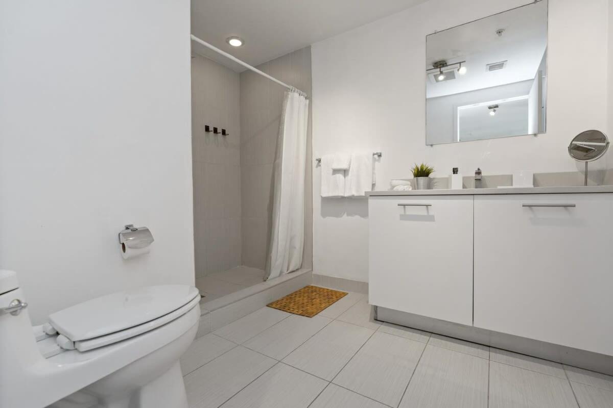 In Midtown Wynwood With Pool And Parking Сasa de vacaciones