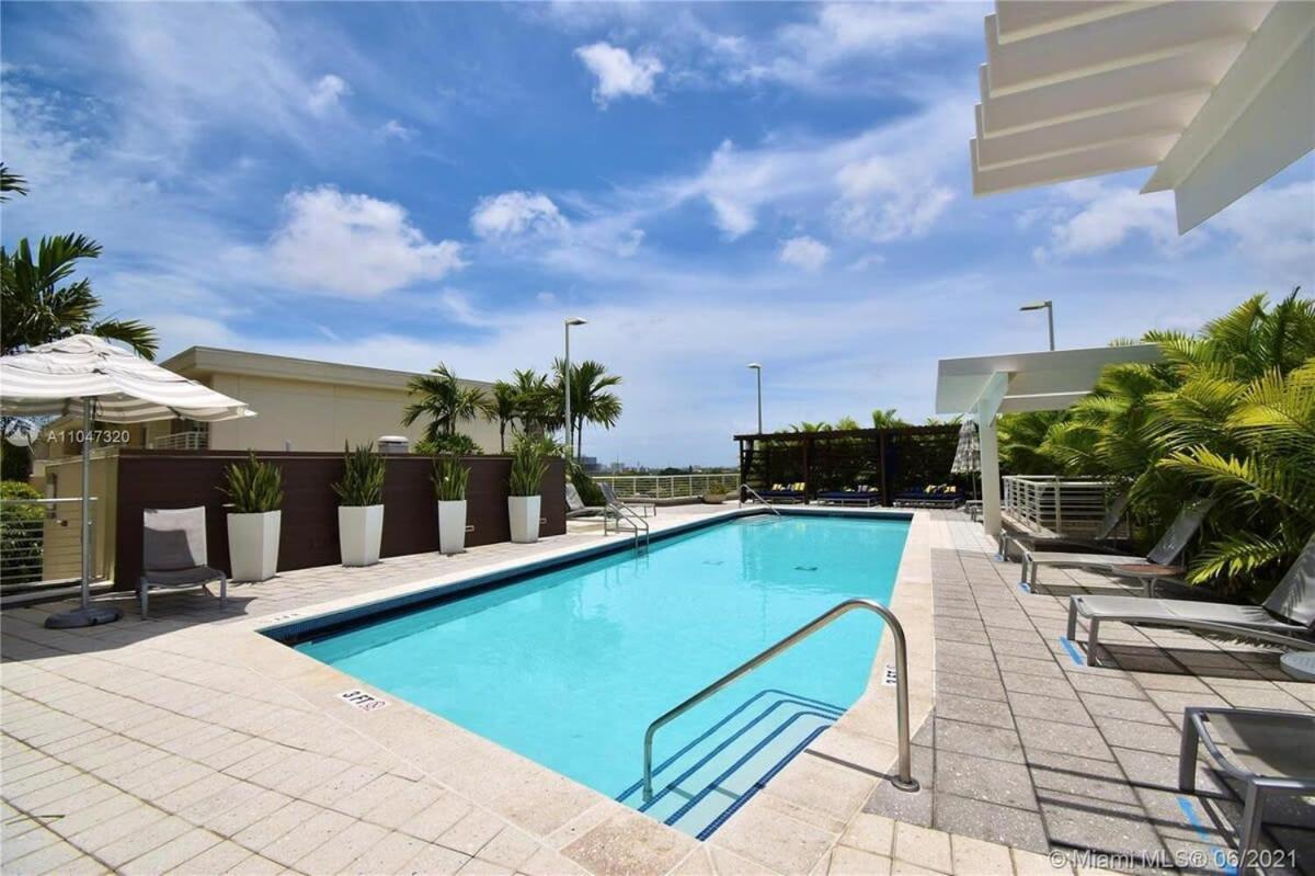 Сasa de vacaciones In Midtown Wynwood With Pool And Parking